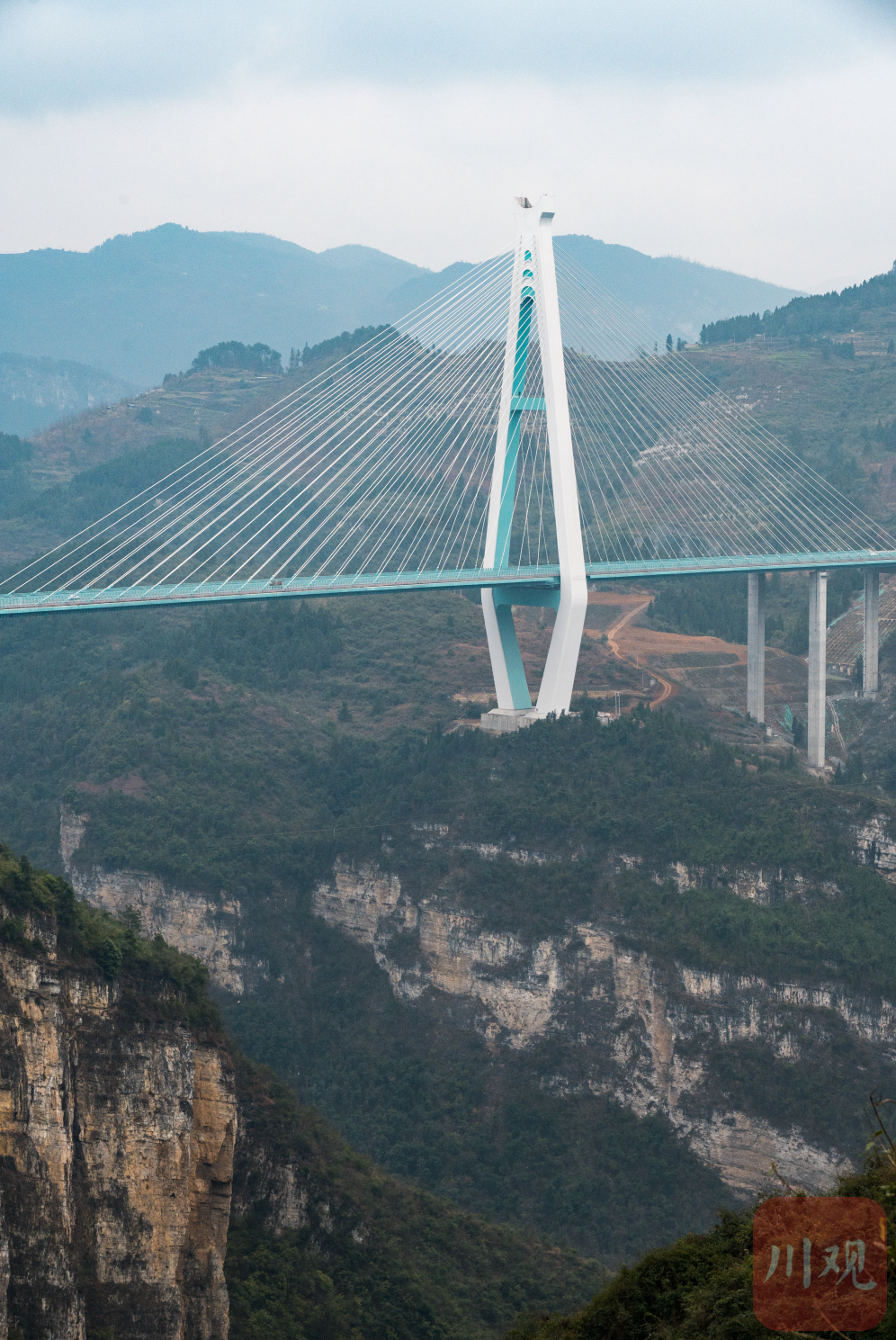 古往金来古金赤水河大桥连接川黔